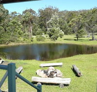 Possums Hollow and Hooters Hut - Accommodation Yamba