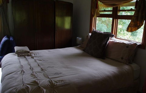 Crebra Farmhouse - Accommodation Yamba 3