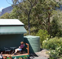 Cave Rock Cottages - Accommodation Yamba