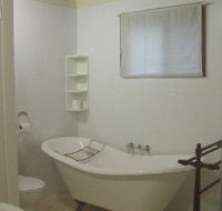 Cosy Cottage - Holiday Home - Accommodation Yamba