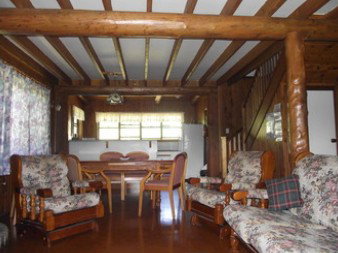 Oodgeroo - Chalet - Accommodation Yamba 2