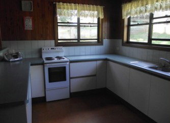 Oodgeroo - Chalet - Accommodation Yamba 3