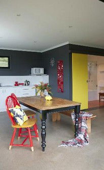 Deshons Retreat - Accommodation Yamba 0