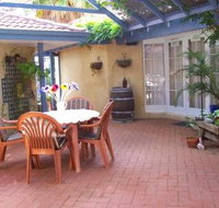 Greenways Hills Retreat - Accommodation Yamba