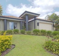 Avon Lodge Bribie Island - Accommodation Yamba