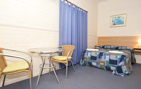 Carrington Hotel - Accommodation Yamba 1