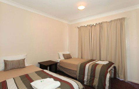 Clifford Gardens Motor Inn - Accommodation Yamba 1