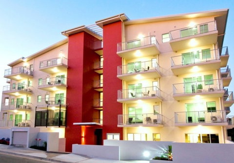 Gladstone City Central Apartment Hotel - Accommodation Yamba 0