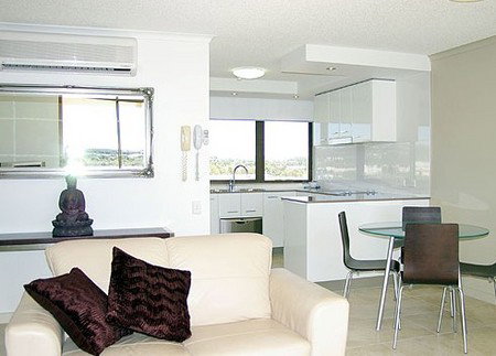 Trafalgar Towers - Accommodation Yamba 1