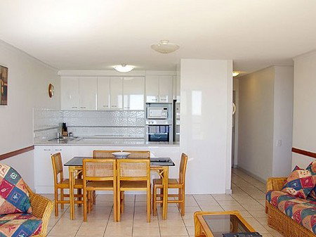 Trafalgar Towers - Accommodation Yamba 3