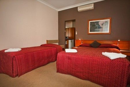 Abbotsleigh Motor Inn - Accommodation Yamba 1