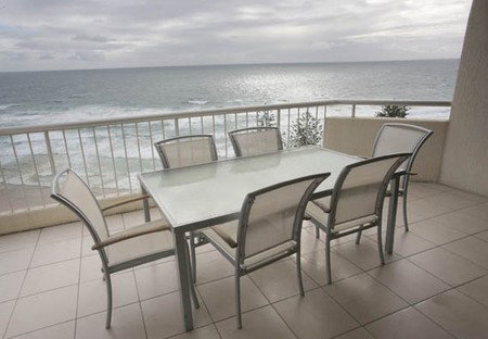 Coolum Caprice - Accommodation Yamba 2