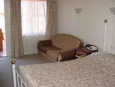 Ringwood Regent Motor Inn - Accommodation Yamba 2