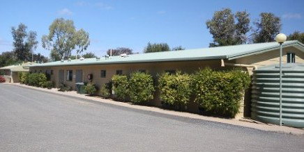 Macdonnell Range Holiday Park - Accommodation Yamba 0