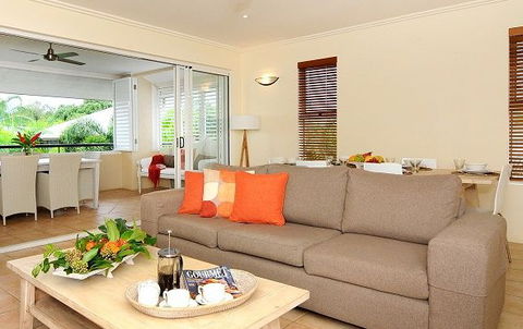 Cayman Villas Port Douglas - Accommodation Yamba 2
