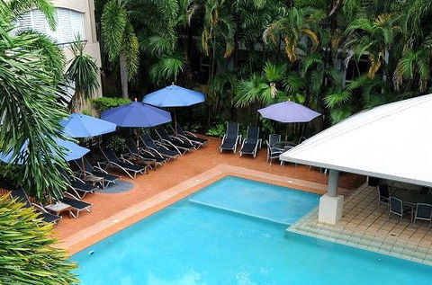 Cayman Villas Port Douglas - Accommodation Yamba 4
