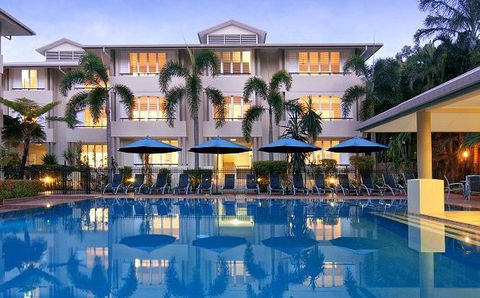 Cayman Villas Port Douglas - Accommodation Yamba 5