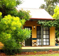 Mountain View Motor Inn and Holiday Lodges - Accommodation Yamba