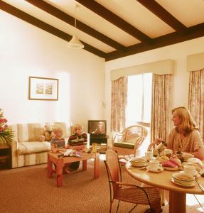 West Beach Lagoon - Accommodation Yamba 3