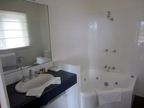 Moore Park Inn - Accommodation Yamba 5