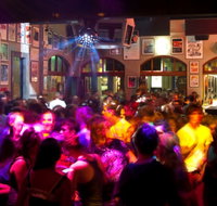 Newport Hotel - Accommodation Yamba