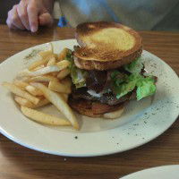 Rising Sun Hotel - Accommodation Yamba 0