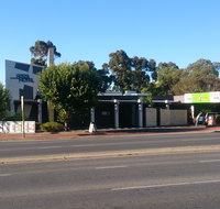 Modbury Plaza Hotel - Accommodation Yamba