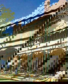 Imperial Hotel Mount Victoria - Accommodation Yamba 0