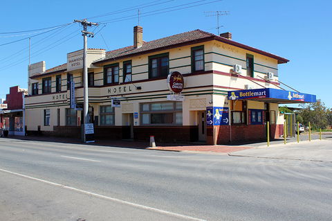Bullocks Head Tavern - Accommodation Yamba 0