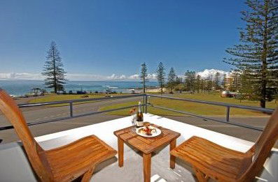 HW Boutique Motel - Accommodation Yamba 0