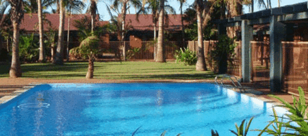 Walkabout Hotel - Accommodation Yamba 0