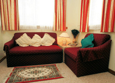 Sharonlee Strahan Villas - Accommodation Yamba 3