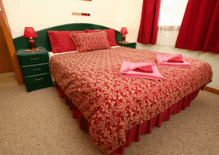 Sharonlee Strahan Villas - Accommodation Yamba 5