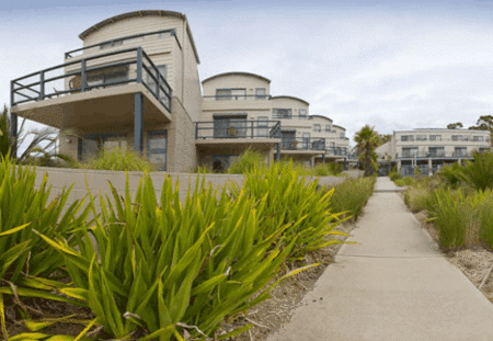 Corrigans Cove Apartments - Accommodation Yamba 0