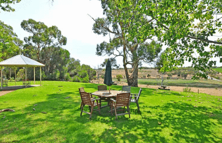 Currency Creek Winery - Accommodation Yamba 1