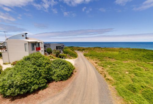 Surf Beach VIC Accommodation Yamba