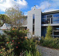 Barrakee Beach House - Accommodation Yamba