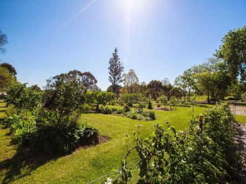 Old Schoolhouse Milton - Accommodation Yamba 6