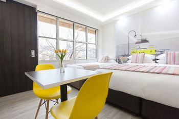 Abode By Easystay - Accommodation Yamba 1