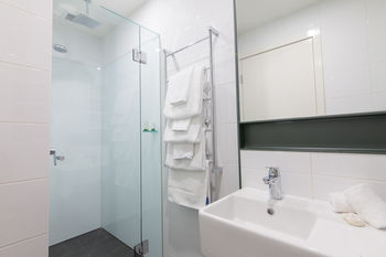 Abode By Easystay - Accommodation Yamba 19