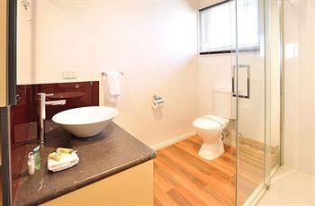 Holly Lodge - Accommodation Yamba 31