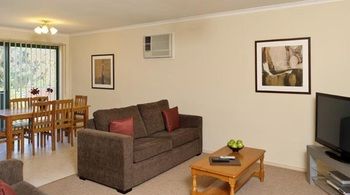 Apartments @ Mt Waverley - Accommodation Yamba 17