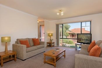 Apartments @ Mt Waverley - Accommodation Yamba 18