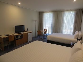 Dingley International Hotel - Accommodation Yamba 5