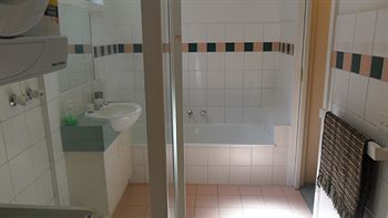 Australian Home Away @ Box Hill 21 - Accommodation Yamba 0