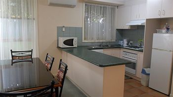 Australian Home Away @ Box Hill 21 - Accommodation Yamba 4