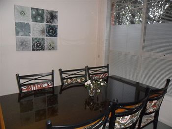 Australian Home Away @ Box Hill 21 - Accommodation Yamba 11