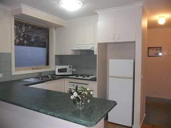 Australian Home Away @ Box Hill 21 - Accommodation Yamba 12