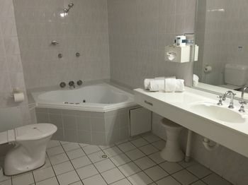 Ulladulla Harbour Motel - Accommodation Yamba 43