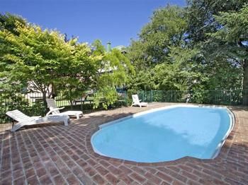 The Victoria & Albert Guesthouse - Accommodation Yamba 7